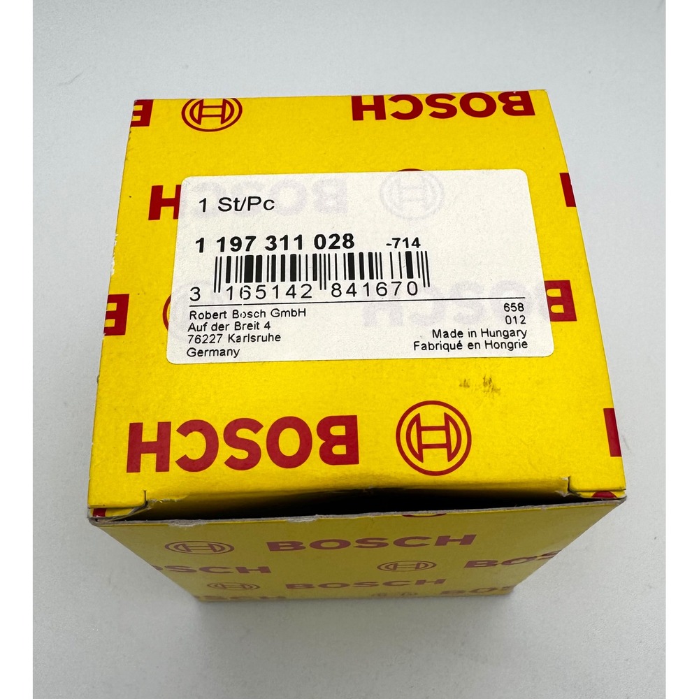 NOS Vintage Bosch Alternator Voltage Regulator 1 197 311 028 New in Box 14V